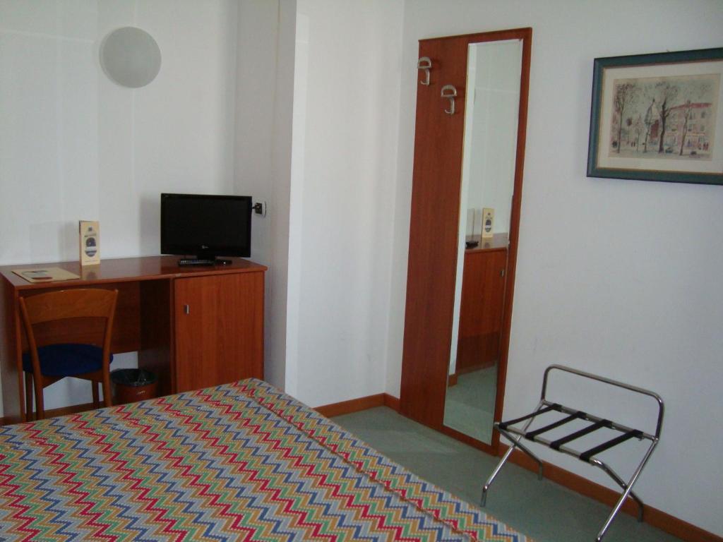 Hotel Naonis Cordenons Pokój zdjęcie