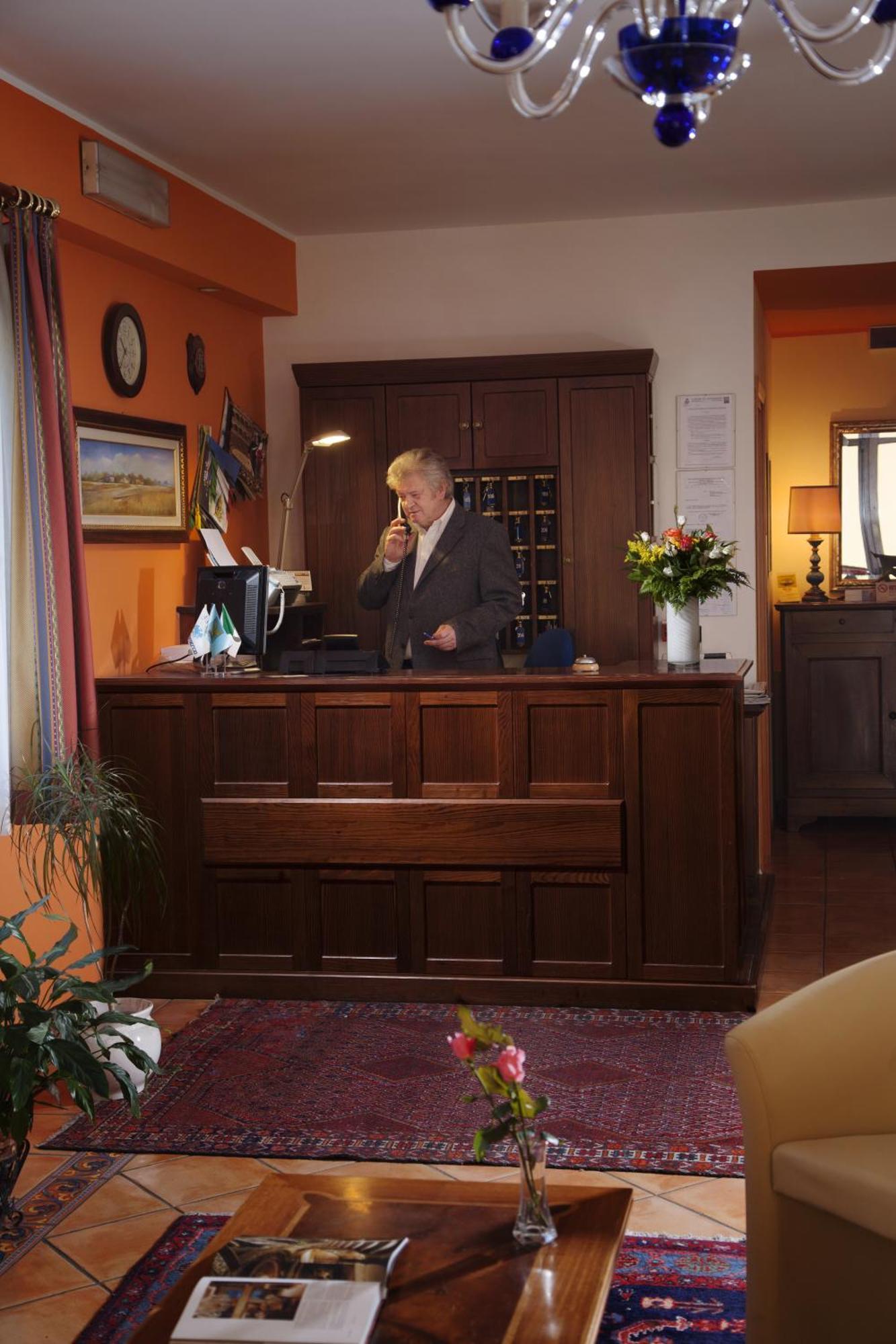 Hotel Naonis Cordenons Zewnętrze zdjęcie