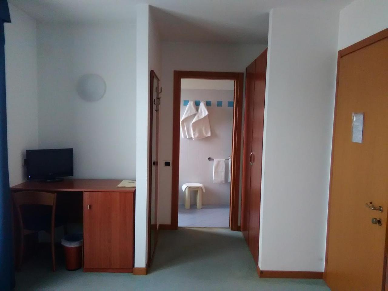 Hotel Naonis Cordenons Zewnętrze zdjęcie